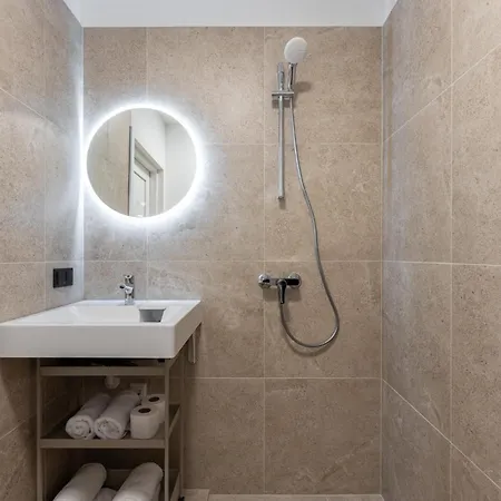 Old Town Steps From Everything Apartamento *